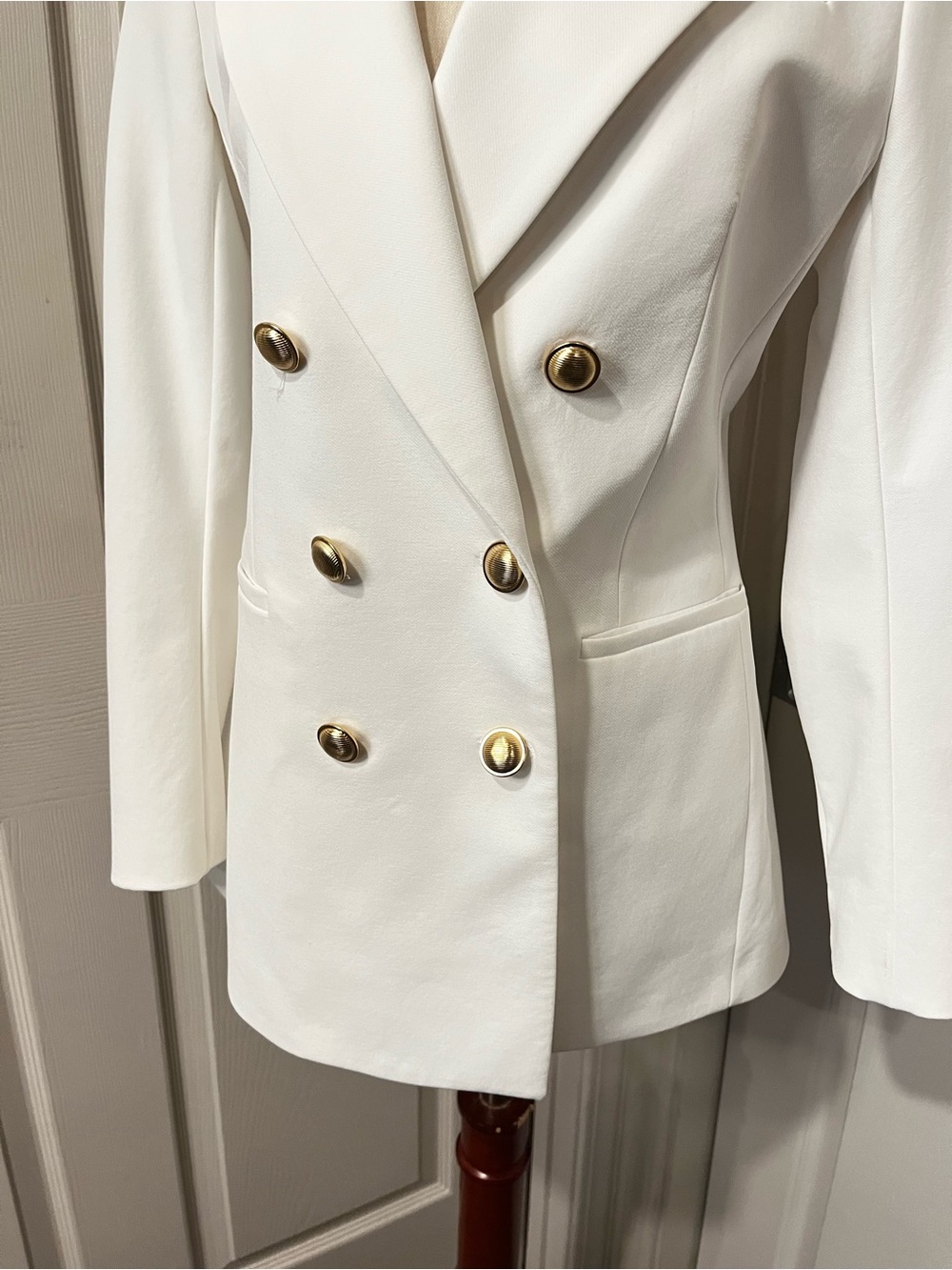 Express Double-Breasted White Blazer with Gold Buttons Size Small - Picture 4 of 7